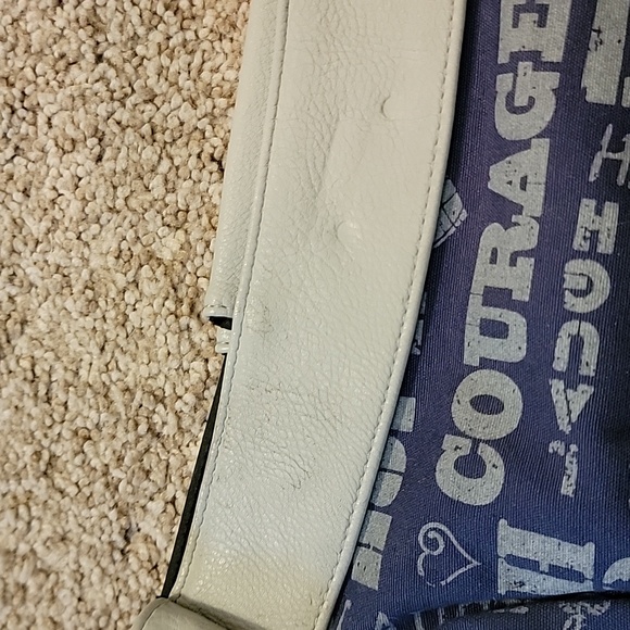 Miche Demi cover - Hope lives - Picture 3 of 5